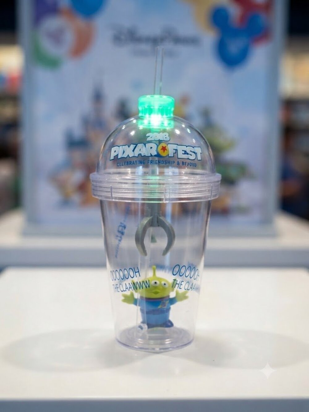 Disney Parks 2018 Pixar Fest Toy Story Alien The Claw Light Up Sipper Cup